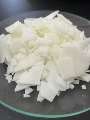 Behentrimonium Methosulfate untuk Meningkatkan Gloss Rambut dan Kemampuan Mengelola